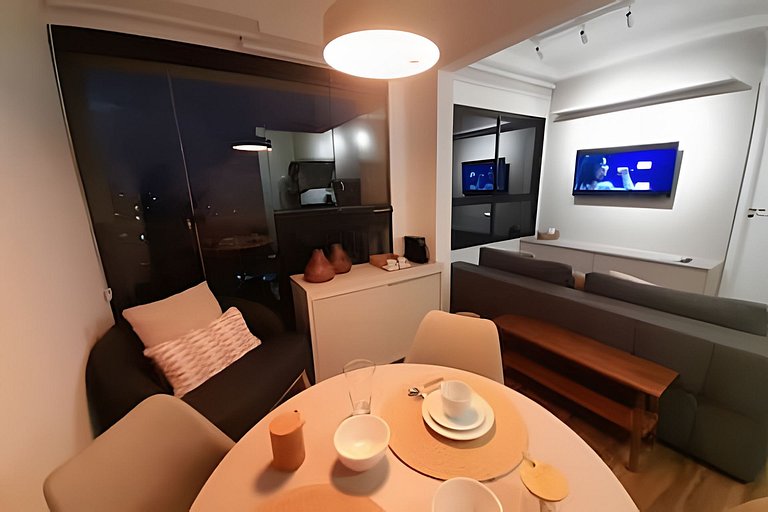 Apê cama Queen e vista top