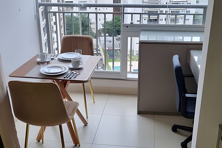 Studio Novo e Mobiliado ao lado do Metrô