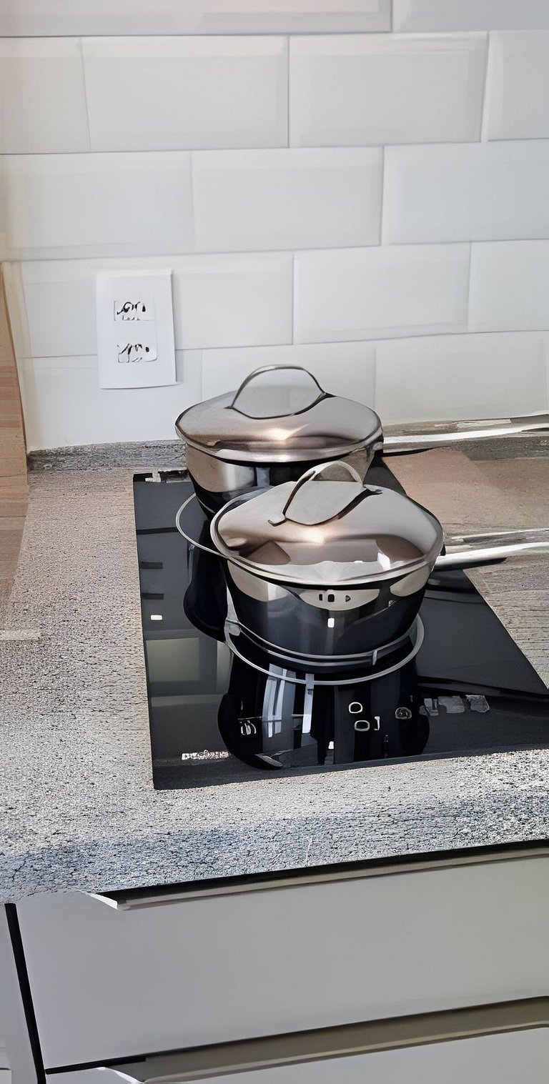 Studio Novo e Mobiliado ao lado do Metrô