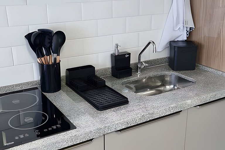 Studio Novo e Mobiliado ao lado do Metrô