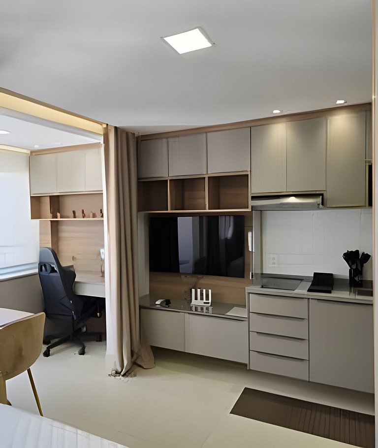 Studio Novo e Mobiliado ao lado do Metrô