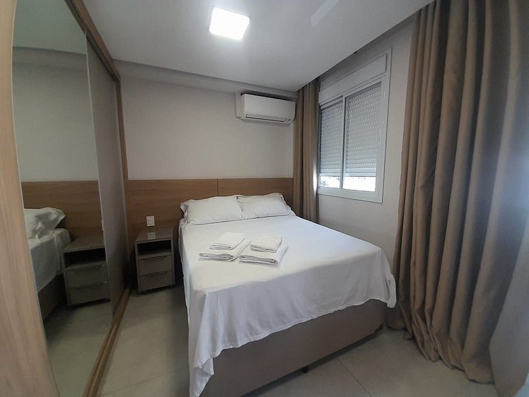 Studio Novo e Completo – 1 Min do Metrô + Vaga