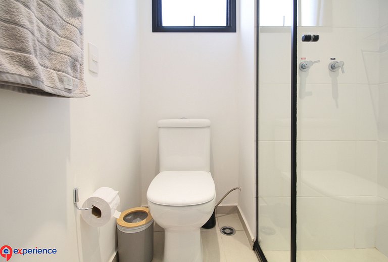 Apê cama Queen e vista top