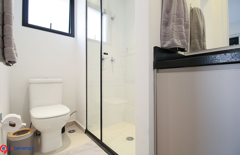 Apê cama Queen e vista top