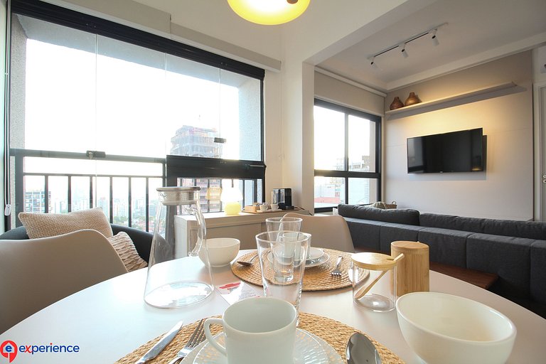 Apê cama Queen e vista top