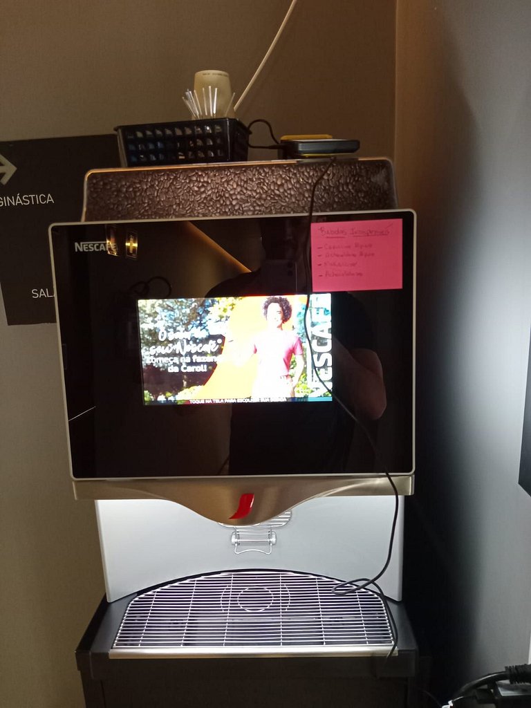 Apê Moderno PUC, Allianz Bourbon