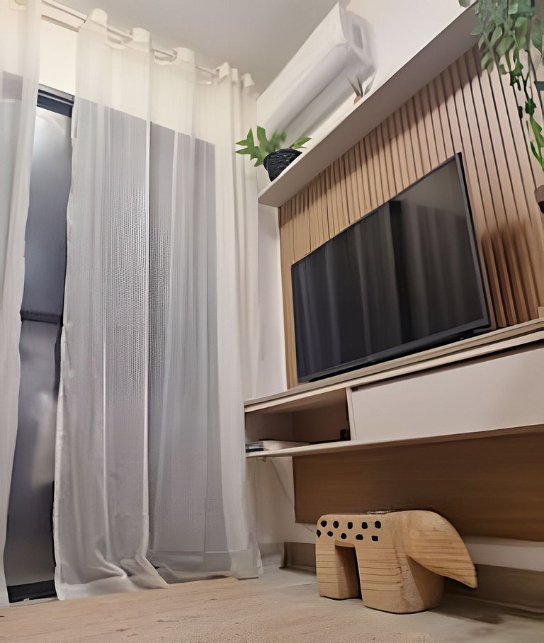 Refúgio Verde Urbano: Paz, Conforto e Metrô 2 min