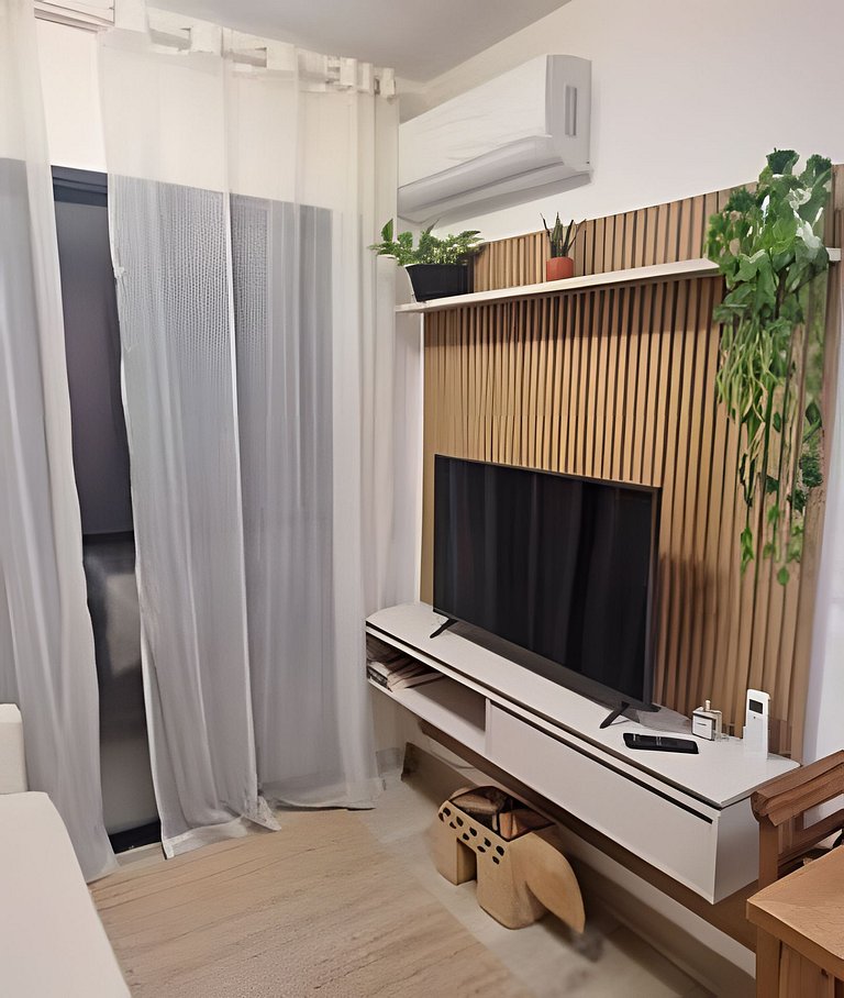 Refúgio Verde Urbano: Paz, Conforto e Metrô 2 min