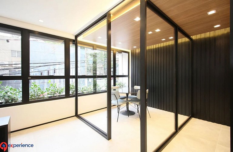 Refúgio Verde Urbano: Paz, Conforto e Metrô 2 min