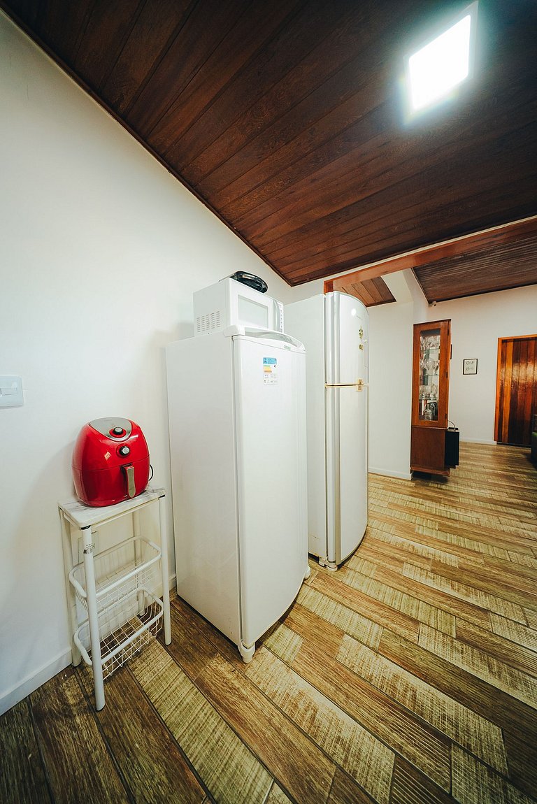 Paraíso na Taíba – Casa Pé na Areia com 4 Suítes