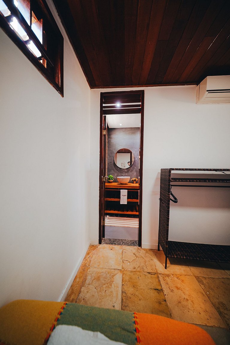 Paraíso na Taíba – Casa Pé na Areia com 4 Suítes