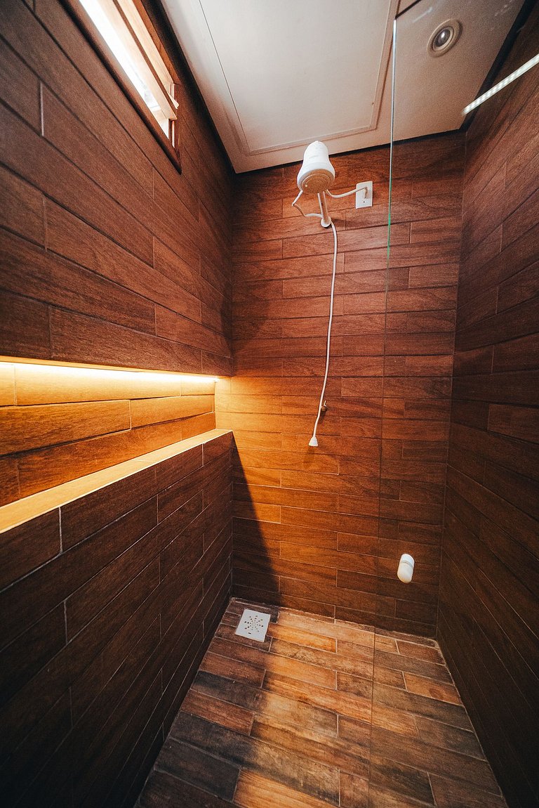 Paraíso na Taíba – Casa Pé na Areia com 4 Suítes