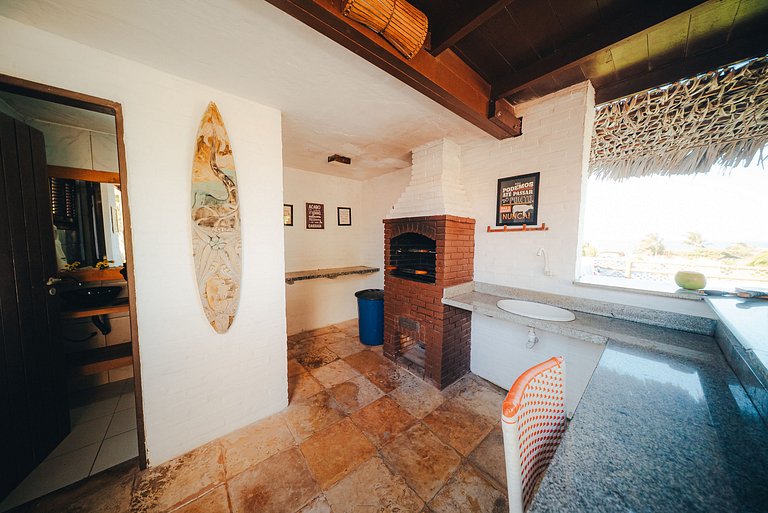 Paraíso na Taíba – Casa Pé na Areia com 4 Suítes