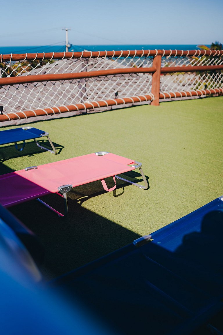 Paraíso na Taíba – Casa Pé na Areia com 4 Suítes