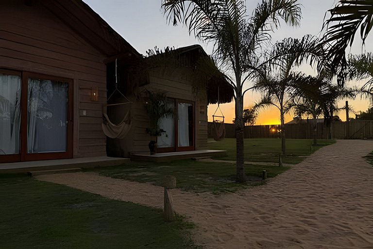 Bangalô Vista Jardim | Conforto e Estilo