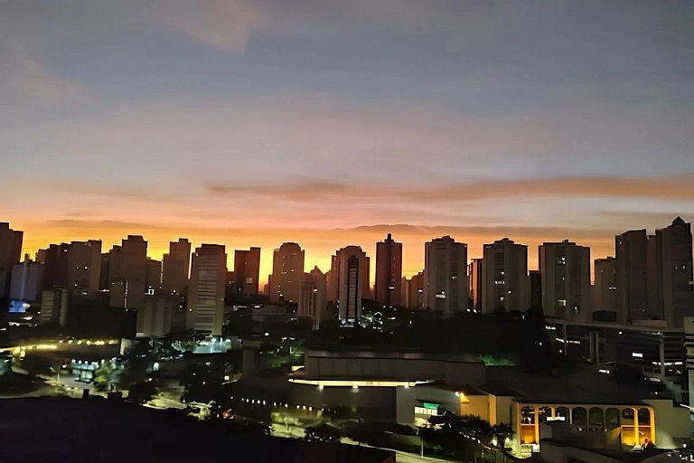 Refúgio Urbano em frente ao Shopping Morumbi Town