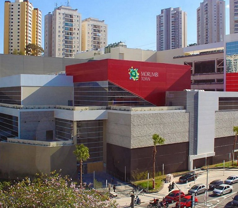 Refúgio Urbano em frente ao Shopping Morumbi Town